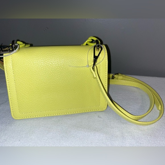 BRAND NEW NEON GREEN STEVE MADDEN CROSSBODY - Picture 2 of 3